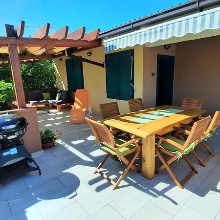 Apartment Mia Селине Екстер'єр фото